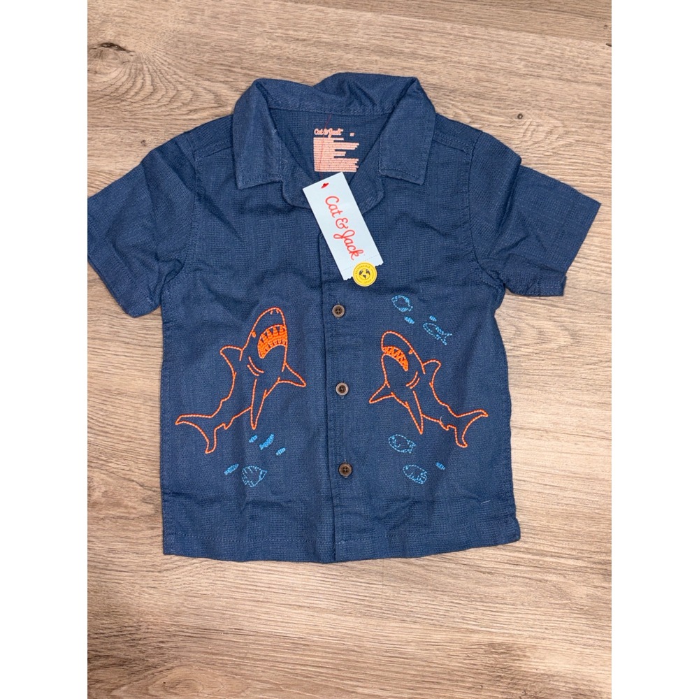 Cat & Jack Boys 3T Blue Shark Embroidered Short Sleeve Button Down Shirt NWT